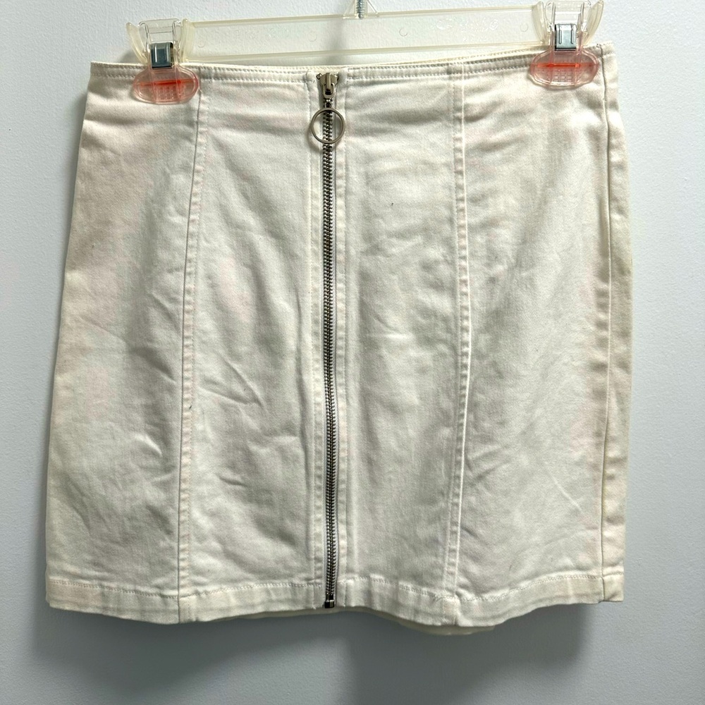White Zipper up Mini Skirt